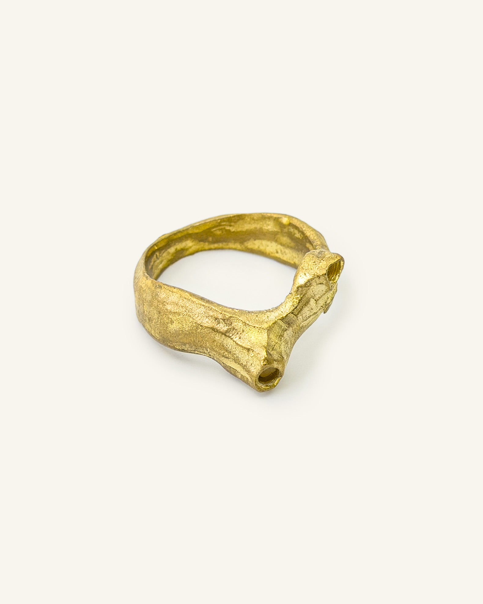 Coral Ring – Brass