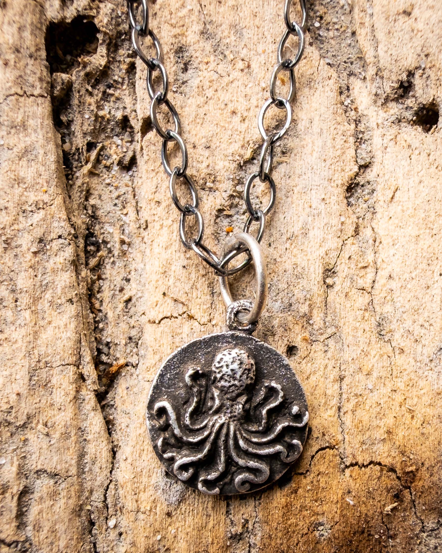 Kraken Necklace - Silver