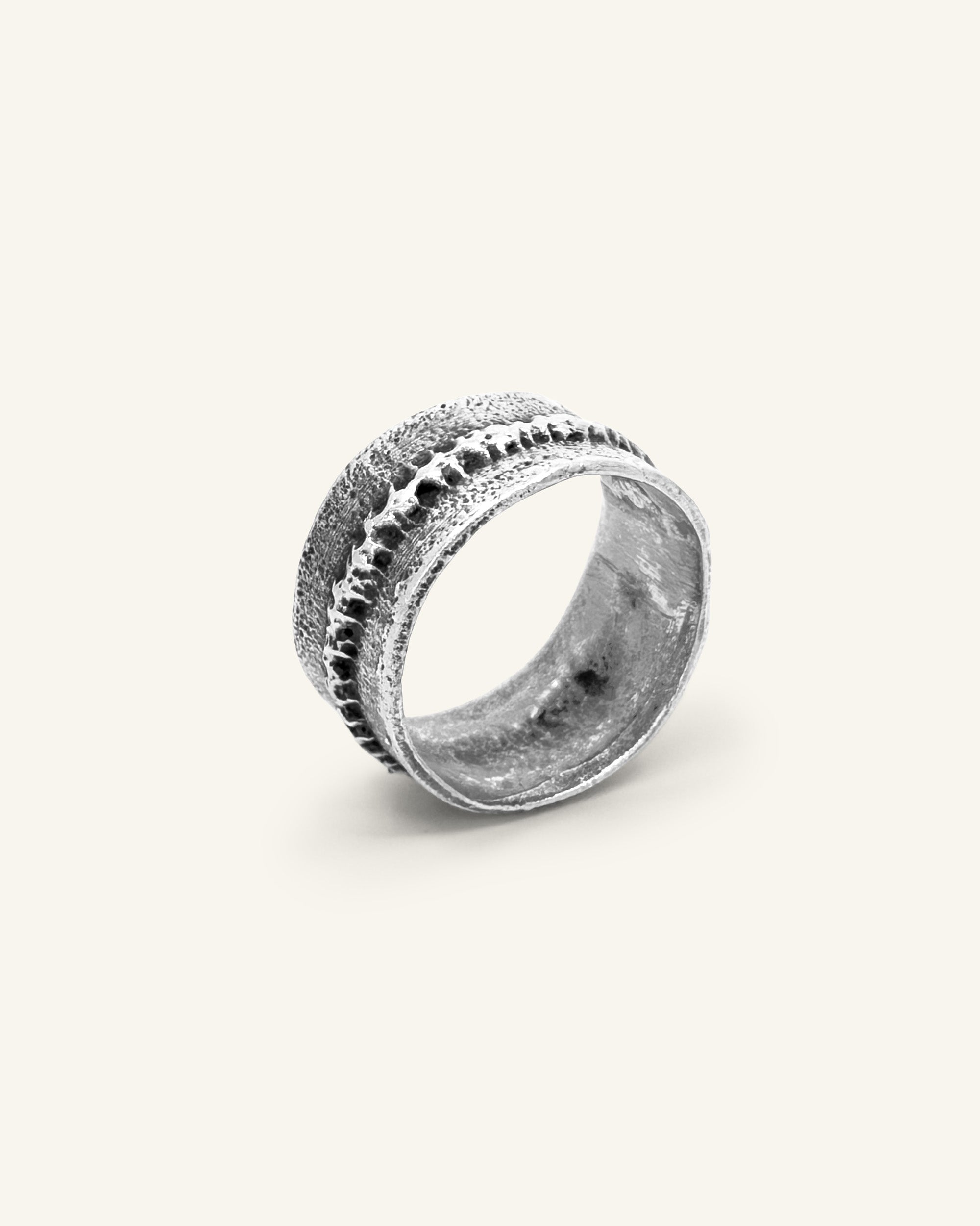 Suture Ring – Silver