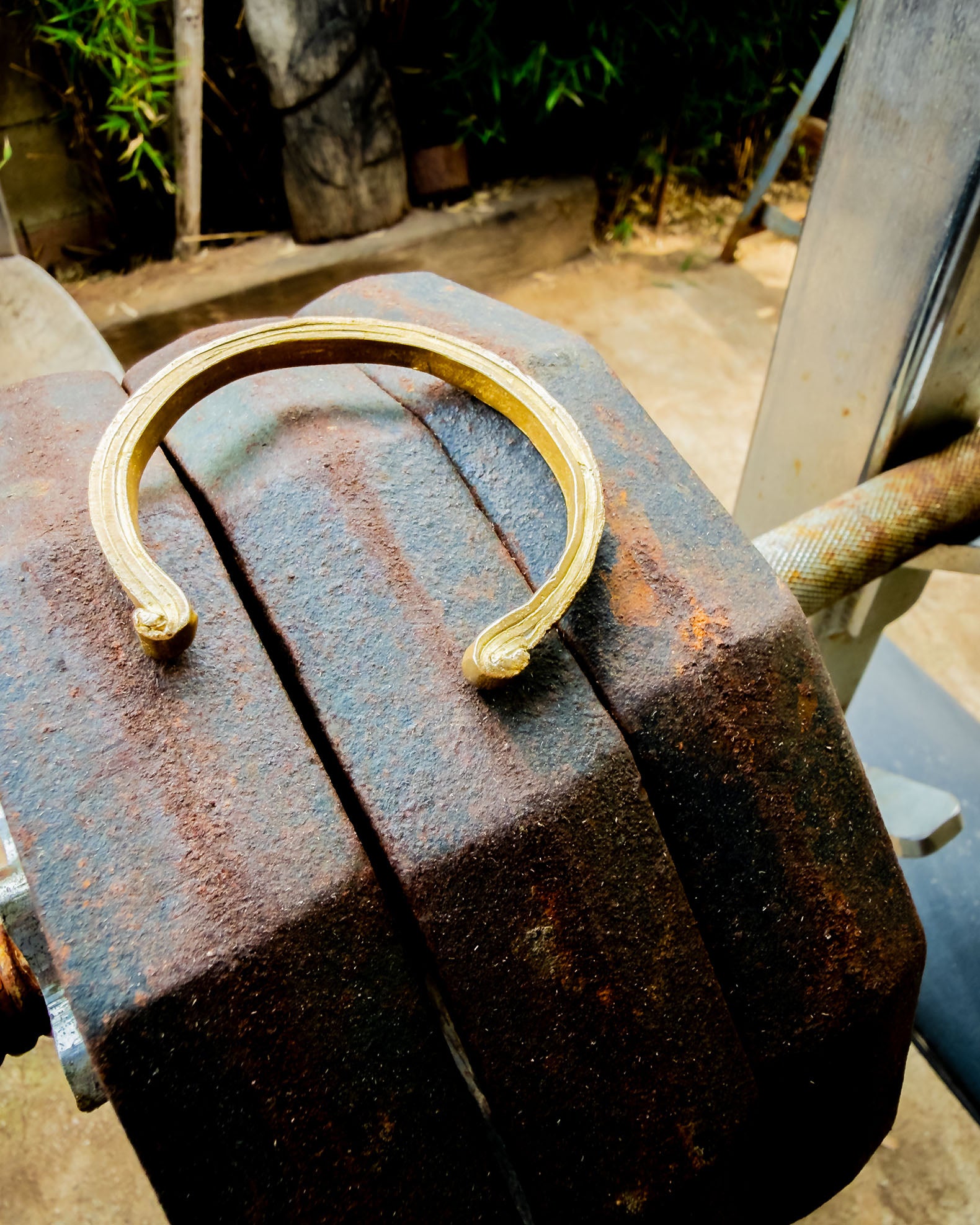 Strata Bracelet - Brass